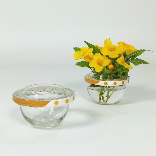 [OR02-8SMej] Mini Flower Vase Polka